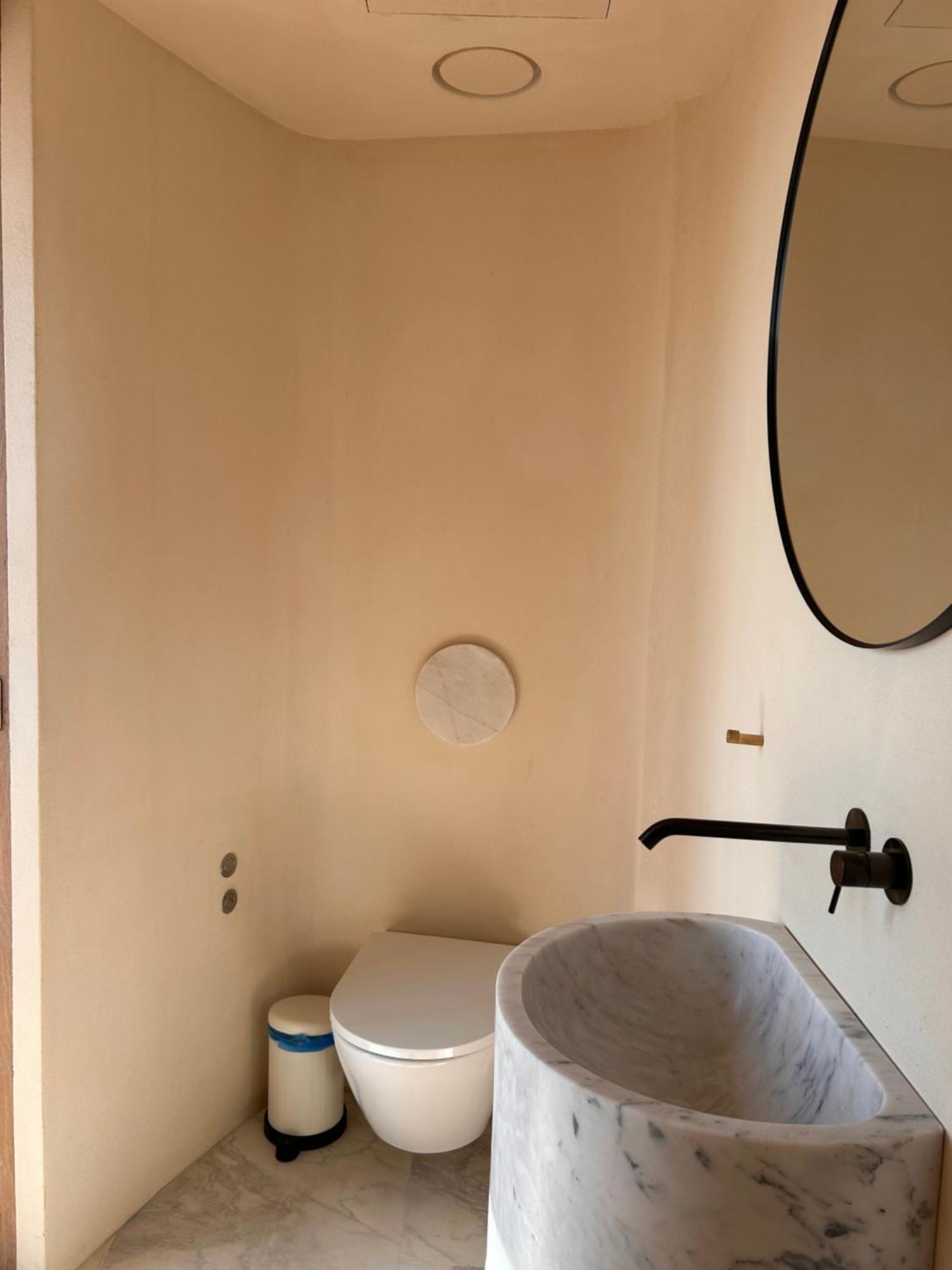 O Poleiro - Modern Living *