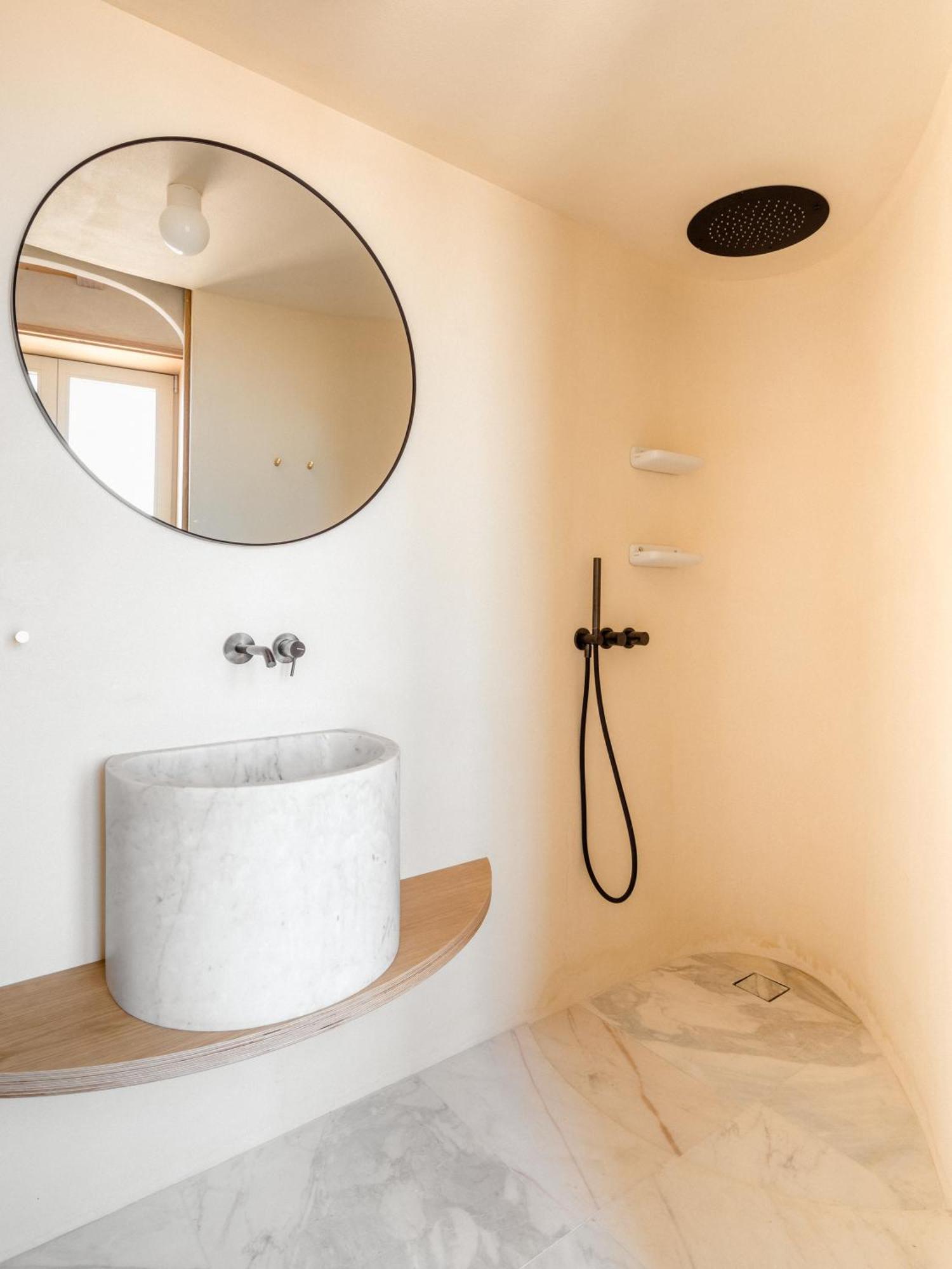 O Poleiro - Modern Living Lisbon